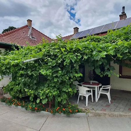 Vakantiehuis In - Balaton 43122 Siófok